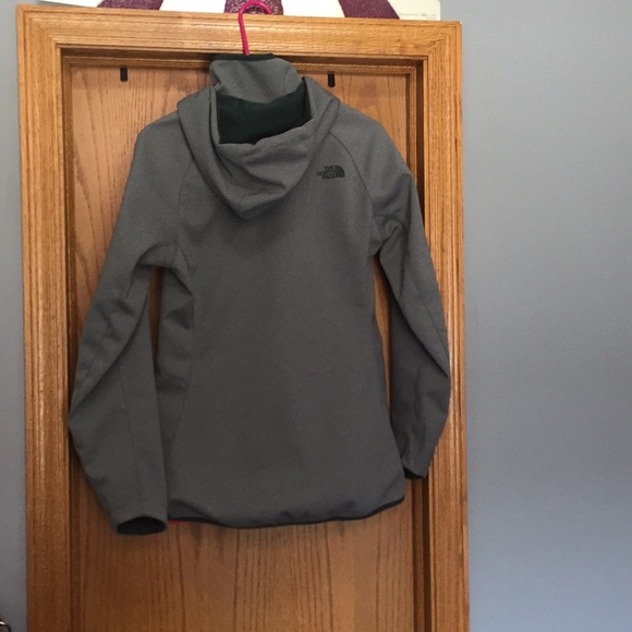 North Face Jacket - Picture 2 of 8